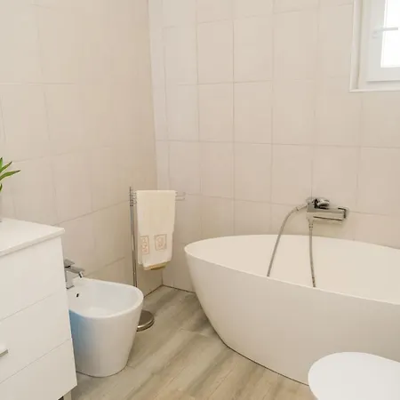 Like-home-t3 House-garden, Sea View, Casais de Sao Lourenco