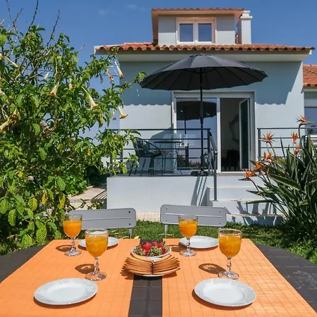 Casa de Férias Like-home-t3 House-garden, Sea View, *